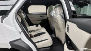 Land Rover Range Rover Velar 2.0 P250 R-Dynamic SE 2022 года из Южной Кореи