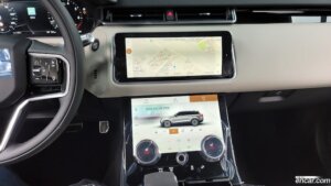 Land Rover Range Rover Velar 2.0 P250 R-Dynamic SE 2022 года из Южной Кореи