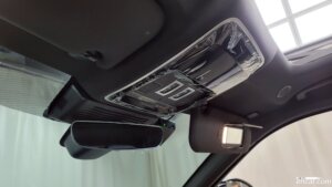 Land Rover Range Rover Velar 2.0 P250 R-Dynamic SE 2022 года из Южной Кореи