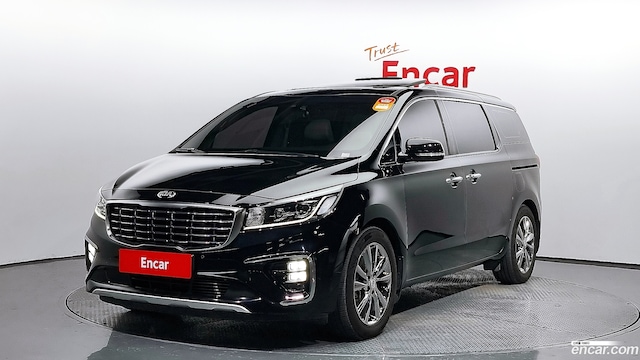 Kia Carnival 9-Seater Prestige 2019 года из Кореи