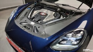 Porsche Panamera 4.0 GTS 2021 года из Южной Кореи