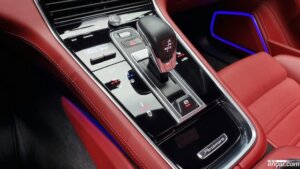 Porsche Panamera 4.0 GTS 2021 года из Южной Кореи