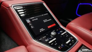 Porsche Panamera 4.0 GTS 2021 года из Южной Кореи