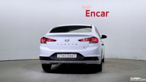 Hyundai AVANTE 1.6 2020 года из Южной Кореи