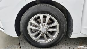 Hyundai AVANTE 1.6 2020 года из Южной Кореи