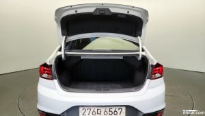 Hyundai AVANTE 1.6 2020 года из Южной Кореи