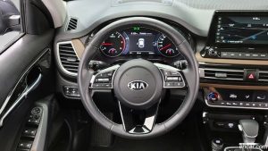 Kia Seltos Дизель 1.6 4WD 2020 года из Южной Кореи