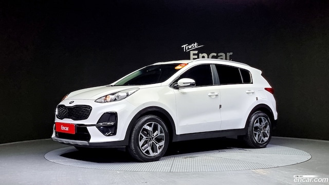 Kia Sportage Бензин 2.0 2WD 2019 года из Кореи