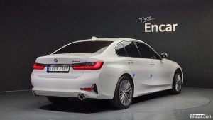 BMW 3-Series 320i Luxury 2021 года из Южной Кореи