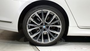 BMW 7-Series 730Ld xDrive M Sport 2020 года из Южной Кореи