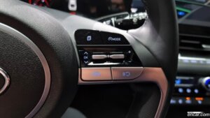 Hyundai AVANTE 1.6 2021 года из Южной Кореи