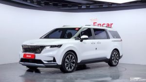 Kia Carnival Бензин 9-Seater Prestige 2023 года из Южной Кореи