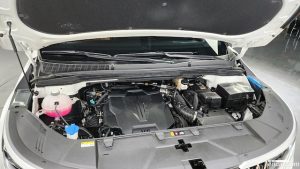 Kia Carnival Бензин 9-Seater Prestige 2023 года из Южной Кореи