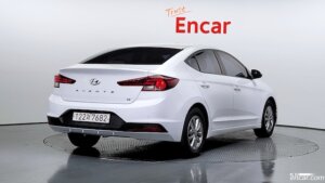 Hyundai AVANTE 1.6 2020 года из Южной Кореи
