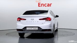 Hyundai AVANTE 1.6 2020 года из Южной Кореи