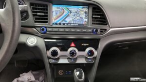 Hyundai AVANTE 1.6 2020 года из Южной Кореи