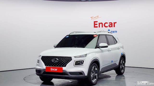 Hyundai Venue 1.6 Flux 2020 года из Кореи