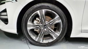 Kia K5 1.6 Turbo 2021 года из Южной Кореи