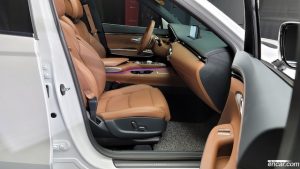 Genesis GV70 2.5T Бензин AWD 2022 года из Южной Кореи