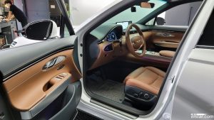 Genesis GV70 2.5T Бензин AWD 2022 года из Южной Кореи