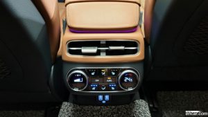 Genesis GV70 2.5T Бензин AWD 2022 года из Южной Кореи