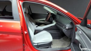 Hyundai AVANTE 1.6 2021 года из Южной Кореи