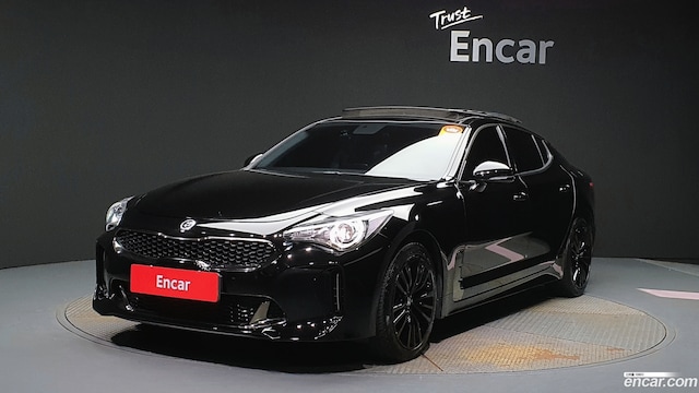 Kia Stinger 2.0 Turbo AWD 2019 года из Кореи