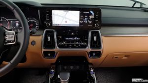 Kia Sorento Дизель 2.2 2WD 2022 года из Южной Кореи