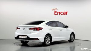 Hyundai AVANTE 1.6 2020 года из Южной Кореи