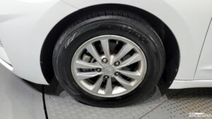 Hyundai AVANTE 1.6 2020 года из Южной Кореи