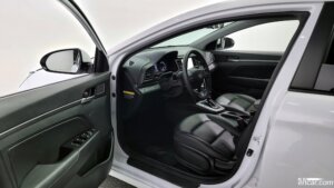 Hyundai AVANTE 1.6 2020 года из Южной Кореи