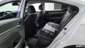 Hyundai AVANTE 1.6 2020 года из Южной Кореи