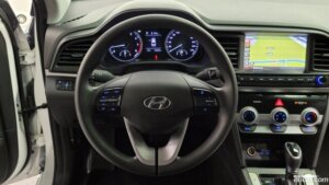 Hyundai AVANTE 1.6 2020 года из Южной Кореи