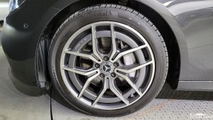 Mercedes-Benz E-Class E220d 4MATIC AMG Line 2021 года из Южной Кореи