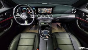 Mercedes-Benz E-Class E220d 4MATIC AMG Line 2021 года из Южной Кореи