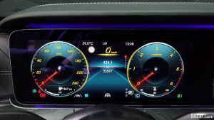 Mercedes-Benz E-Class E220d 4MATIC AMG Line 2021 года из Южной Кореи