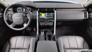 Land Rover Discovery 3.0 SD6 HSE 2020 года из Южной Кореи