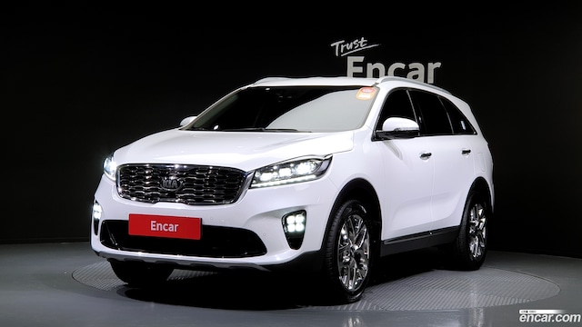 Kia Sorento Дизель 2.0 2WD 2020 года из Кореи