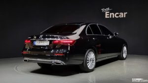Mercedes-Benz E-Class E250 Exclusive 2021 года из Южной Кореи