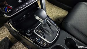 Kia Seltos Бензин 1.6 Turbo 2WD 2020 года из Южной Кореи
