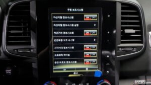 Renault-Korea(Samsung) QM6 2.0 GDe Premiere 2WD 2023 года из Южной Кореи