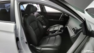 Hyundai AVANTE 1.6 2020 года из Южной Кореи