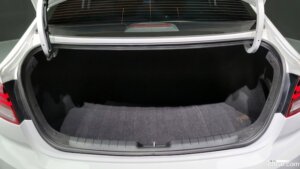 Hyundai AVANTE 1.6 2020 года из Южной Кореи