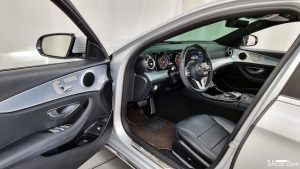 Mercedes-Benz E-Class E250 Avantgarde 2020 года из Южной Кореи