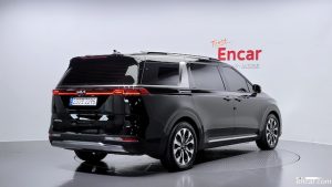 Kia Carnival Бензин 7-Seater Signature 2022 года из Южной Кореи