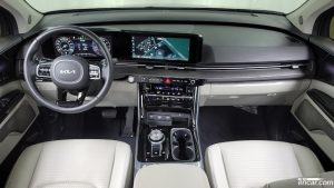 Kia Carnival Бензин 7-Seater Signature 2022 года из Южной Кореи