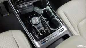 Kia Carnival Бензин 7-Seater Signature 2022 года из Южной Кореи