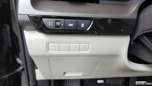 Kia Carnival Бензин 7-Seater Signature 2022 года из Южной Кореи
