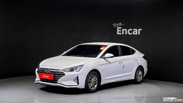 Hyundai AVANTE 1.6 2019 года из Кореи