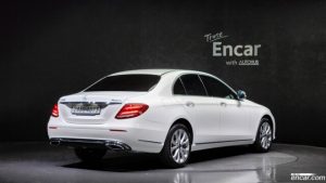 Mercedes-Benz E-Class E300 4MATIC Exclusive 2020 года из Южной Кореи